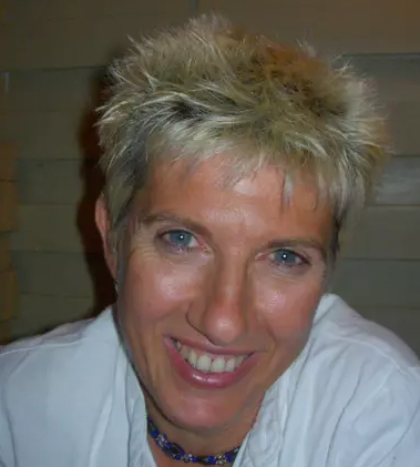 Nadine Vidou